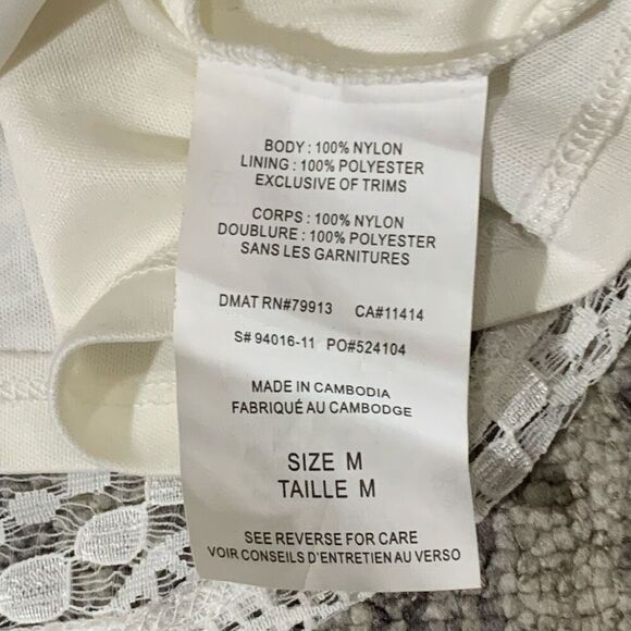 Motherhood Maternity Womens Size Medium All Over Lace Top White Black Belt Lined - Picture 3 of 7